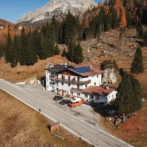 ** Hotel La Italia