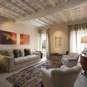 Palazzo Caruso Rom